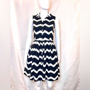 Just… Taylor Fit and Flare Pleated Dress Size 2